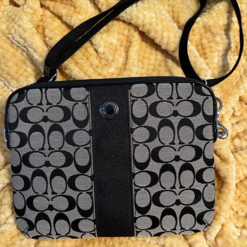 Coach Tablet Pouch/Purse